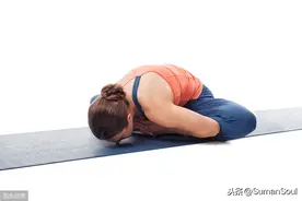 痛经、月经不调？几个体式帮你改善调理，还可燃脂塑形（收藏版）图片