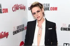 克里斯汀·斯图尔特本色出演女同志，性感利落比男人还帅图片
