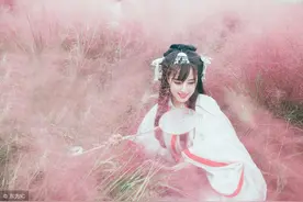 小说：连续失眠后我怀疑闺蜜送我的桃花，翻开花瓣才发现她险恶用心图片