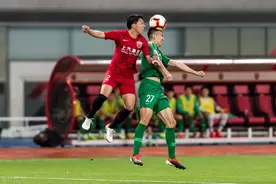 中超半程形势已趋明朗：两组冠军基本确定 争四之争已分高下图片