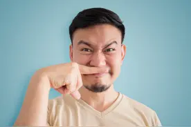 严重肝病的病人身上有一股特殊的味道，是怎么回事？图片