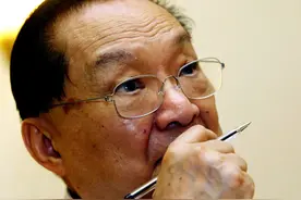 天龙八部：金庸六字点评剑神卓不凡，证实他并非独孤求败图片