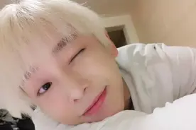 颜粉吐槽彭昱畅变丑，指责《向往的生活》耽误了他，不该走谐星路图片