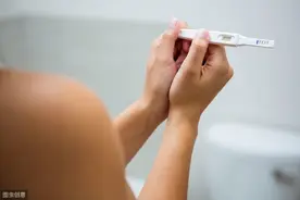 小说：男友听说你怀孕1月第一反应是去做亲子鉴定，你什么感受？图片