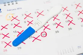倒立有助于怀孕？避开这8个备孕误区顺利造人图片