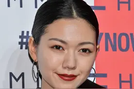 二阶堂富美 过膝长靴 真是好看漂亮了图片