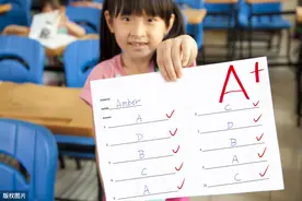 小学初中不得公布成绩，孩子后来会怎样？亲历10年的家长来告诉你图片
