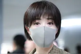 吃货哪家强？蒋欣为拍夜戏一顿吃3个鸡腿，潘粤明直接买空炸鸡店图片