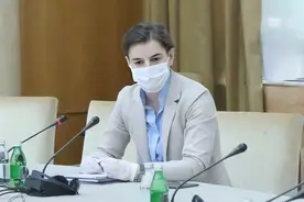 塞尔维亚女总理会见中国专家！戴上口罩也遮不住盛世美颜，太帅了图片
