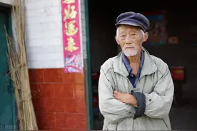 一个百岁老人的忠告：要想50岁以后过得好，请记住这4句话图片
