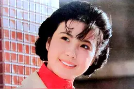 首次触影与郭凯敏饰夫妻，成名于“枣花”，前夫是名导，再婚美满图片