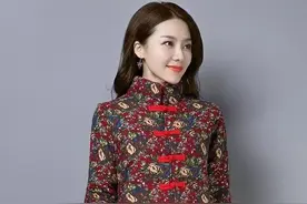 有一种穿搭，叫“民族风”，暖和又好看，适合年长女士穿图片