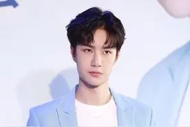 这就是街舞3霸气总裁似的王一博太帅了图片