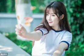 校园清新美女图片