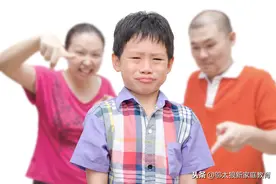 家长，你多久没有表扬孩子了？“差评师”父母正在摧毁孩子图片