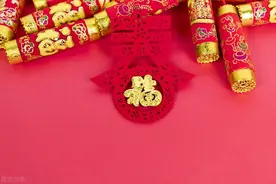 禁放令下电子鞭炮在农村“走红”，有小伙在家卖电子炮，一星期能赚两三千图片
