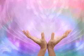 初中生优秀作文：细微处见真情图片