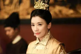 她是明朝万贵妃，比明宪宗年长17岁，57岁去世宠冠后宫23载图片