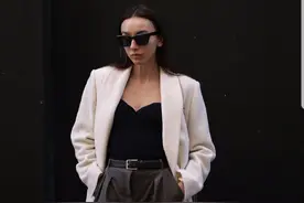 荷兰时尚博主Beatrice Gutu 的同色系复古穿搭，看似简单但很高级图片