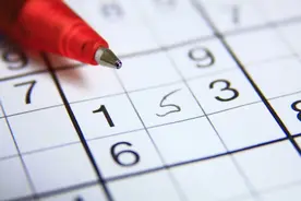 排列三开啦，昨日473全对，今晚连号继续图片