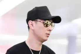 王思聪1亿小目标达成，创业亏5亿后继承家产，被嘲拼爹第一名图片
