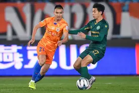 山东鲁能2-0浙江绿城，晋级足协杯第三轮，费莱尼、段刘愚破门图片