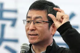 白岩松：因儿子在英国留学，才支持接留英小学生回国？真相是怎样图片
