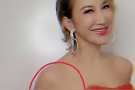 45岁李玟抹胸裙秀好身材，状态好似少女，腋下褶子暴露真实年龄图片