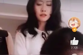 妈妈训儿子：“你怎么好意思玩电脑？”网友：代入感极强，好委屈图片