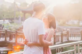 念你，让我的眼眸装满似水柔情图片