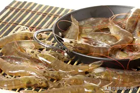 吃虾到底要不要去虾线？这次终于搞清楚了，以后不会再吃错了图片