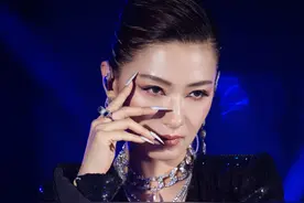 参加《浪姐》后蓝盈莹、张含韵资源大好，但还是比万茜差很多图片