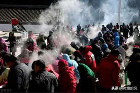 农村，那份被金钱冲淡的乡情图片