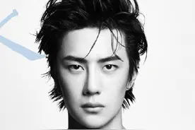 王一博《嘉人》望见未来，面纱造型暗潮汹涌，层层叠加彰显时尚图片