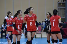 女排国手证实八一女排已经解散，两大国手将成为其他球队争抢对象图片