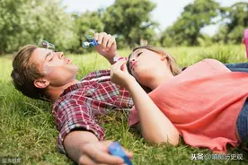 俗语“男怕磨，女怕泡”有道理么？现在是否还适用？图片