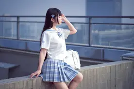 都是月亮惹的祸，若不是敲响了思念的鼓，我也不会错把他乡当故乡图片