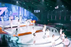 全职奶爸：他们在家庭里，披荆斩棘图片