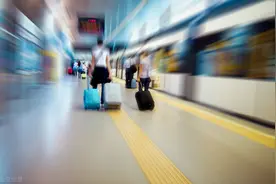 收藏！武汉地铁2021年最新首末班车时刻表图片