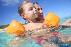 谁来教中小学生游泳？图片