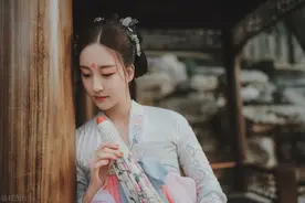 旧版《倚天屠龙记》第九十七回 伪装和尚图片