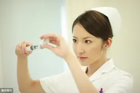 护士打针图片图片