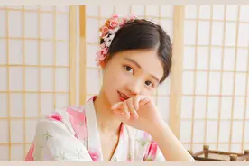 一曲《落雨的秋》送给最在乎的人！天气渐凉，早晚添衣图片