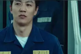 韩国警察入狱遭虐待图片