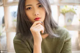 小说：妻子被上司邀请吃饭，却被丈夫撞个正着，误会大吃飞醋图片