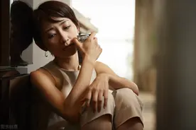 真正爱一个人，是会“害怕”的图片
