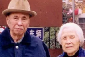 邱会作晚年生活如何？时隔多年夫妻终于相聚，生活平淡而充实图片