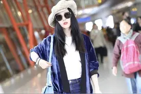 范冰冰越老越会穿，休闲装外还要套"丝滑"外套，身段曲线迷人图片