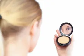粉饼什么时候用？有哪些好用的小Tips？这篇文章告诉你图片