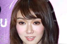 江一燕的体质是群嘲体质吗？薛凯琪曾经在颁奖会刚过她图片